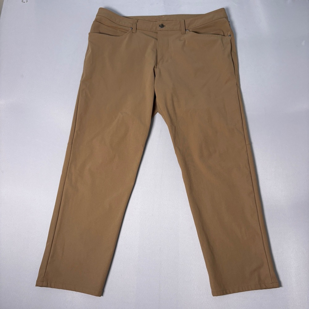Lululemon ABC Pant Classic Fit Warpstreme Tan Khaki Mens 36x28 M5405S